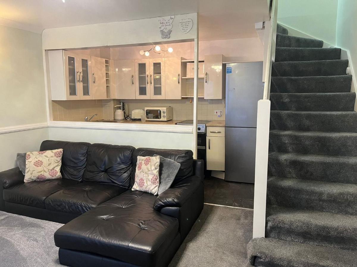 London 1 Bed Cosy House Apartamento Norwood Exterior foto